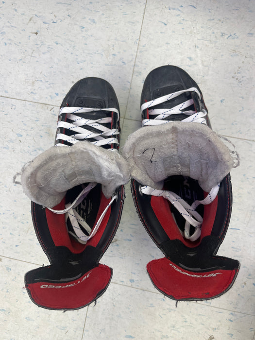 Used CCM JetSpeed FT475 Size 5 Skates