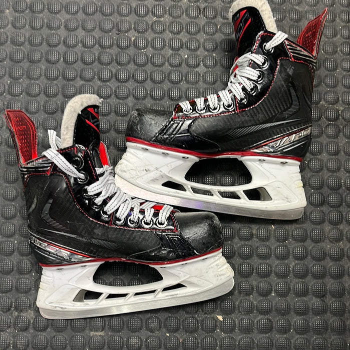 Used Bauer Vapor X2.7 2D Player Skates