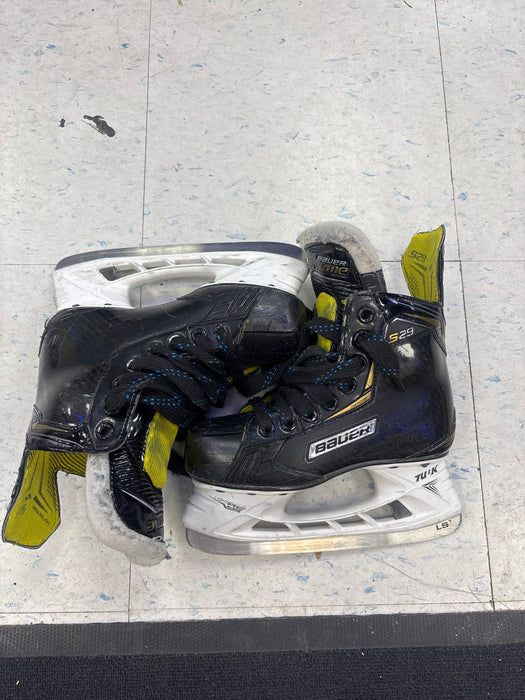Used Bauer Supreme S29 Size 1.0D Skates