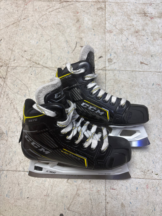 Used CCM SuperTacks 9370 Goalie Skates Size 2.0 D