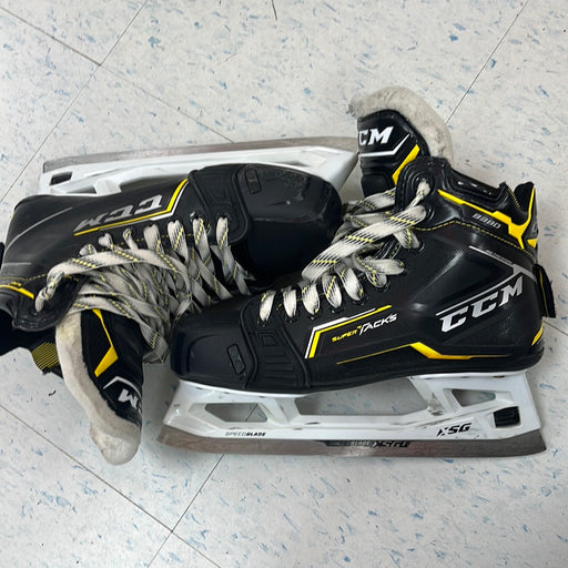 Used CCM Tacks 9380 Size 7.5 Goal Skates