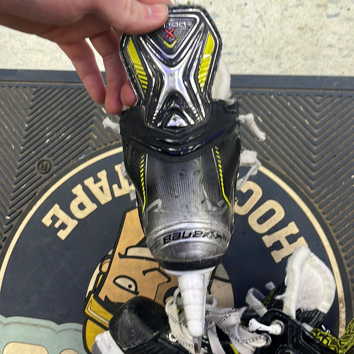 Used Bauer Vapor 3X Youth 12D Player Skates