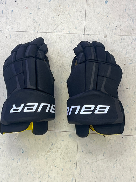 Used Bauer Supreme One 40 15" Gloves
