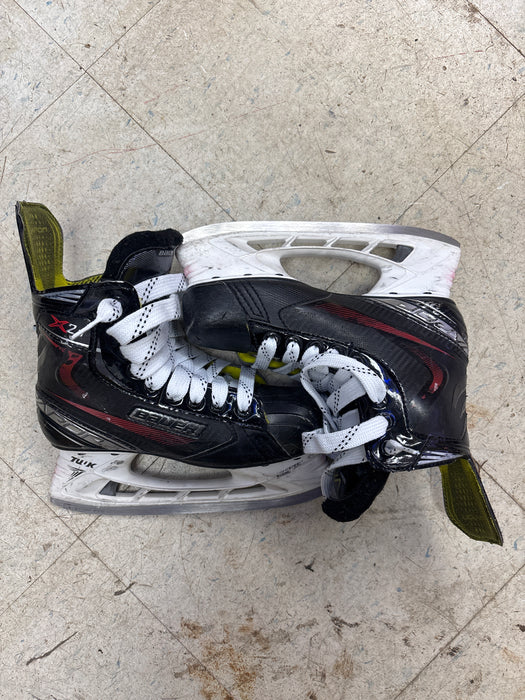Used Bauer Vapor x2.6 3.0D Skates