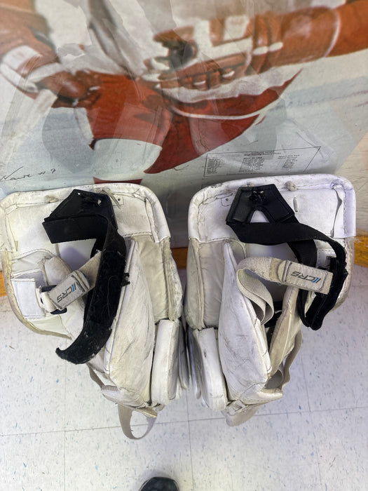 Used Bauer Vapor x700 Junior Small (26+”) Goal Pad