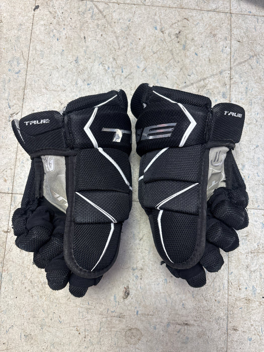 Used True Catalyst 7x 11” Gloves