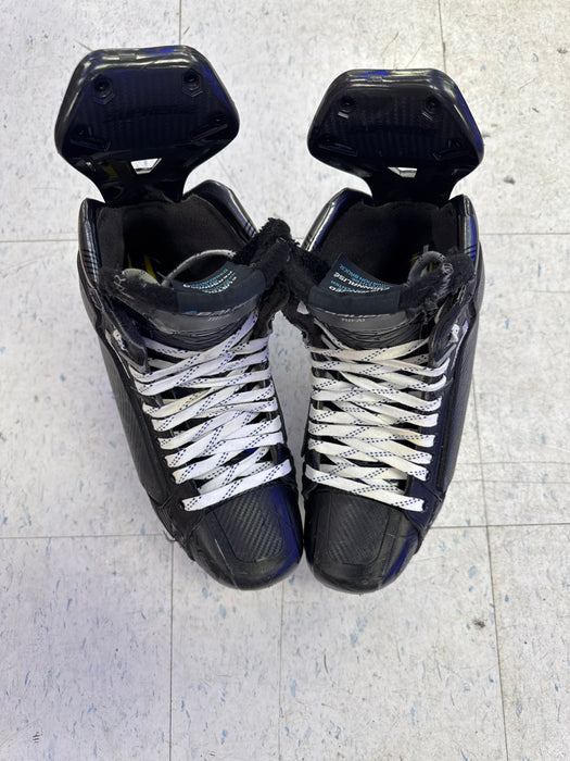 Used Bauer Mach Size 9.75 Pro Stock Skates