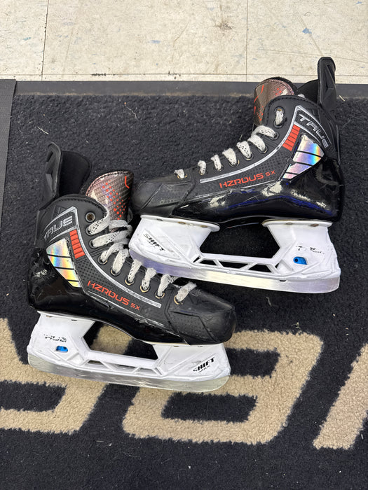 Used True Hzrdus 5X 4 Wide Player Skates