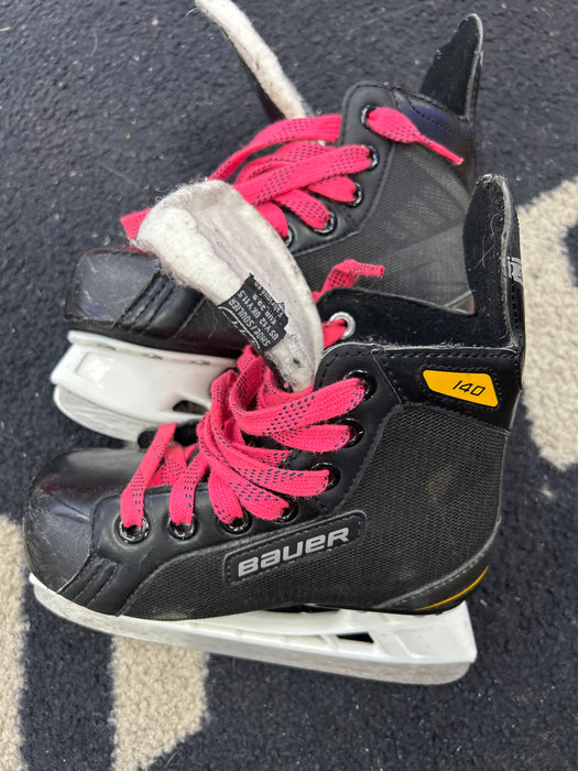 Used Bauer Supreme 140 Youth Player Skates 11.0Y
