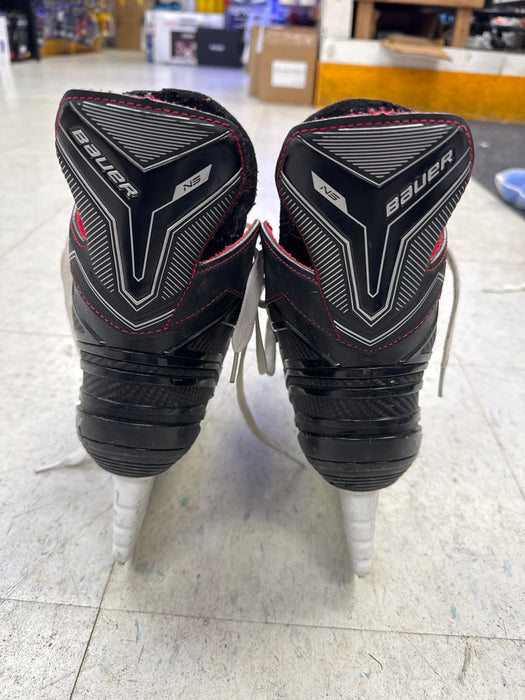Used Bauer NS Skates Size 4.0