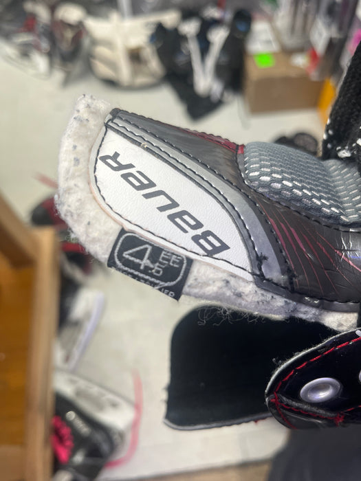 Used Bauer Vapor X50 Size 4.5EE Skate