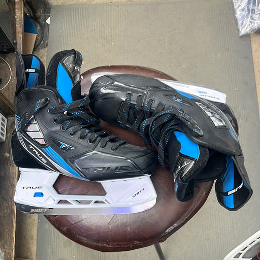 Used True TF7 Size 7 Player Skates