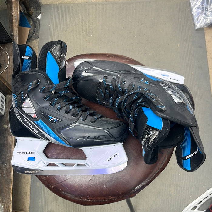 Used True TF7 Size 7 Player Skates