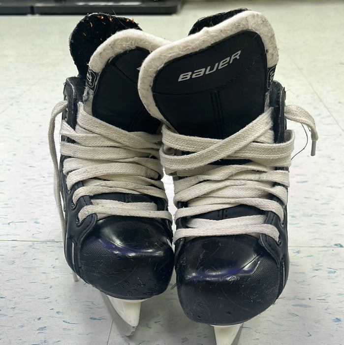 Used Bauer Charger Size 10 Youth Player Skates