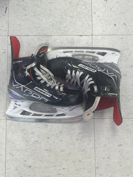 Used Bauer Vapor X3.7 Size 5 Skates