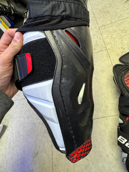 Used Bauer Hyperlite 14” Shins