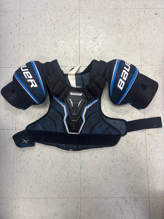 Used Bauer X Player Shoulder Pads Senior Size Medium ￼