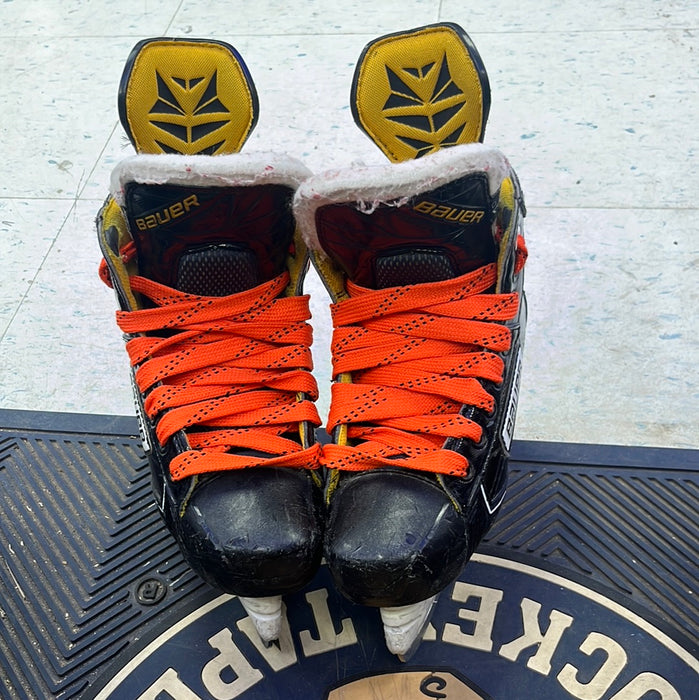 Used Bauer Supreme s180 Size 1 Skates
