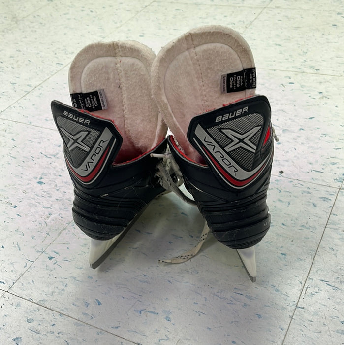 Used Bauer Vapor X300 Size 8 Youth Player Skates