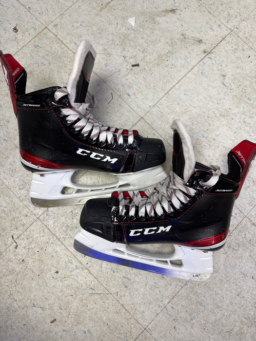 Used CCM Jetspeed FT475 6.5D Player Skates