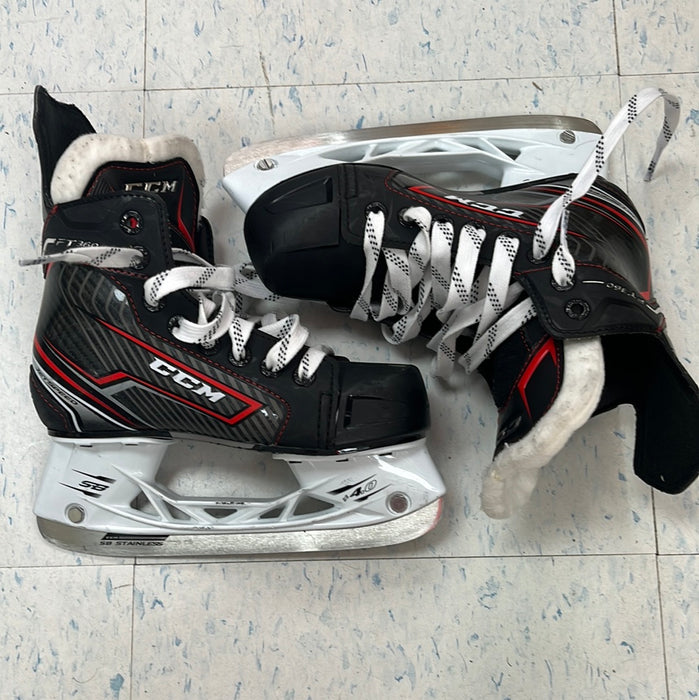 Used CCM JetSpeed FT360 Size 1 Player Skates