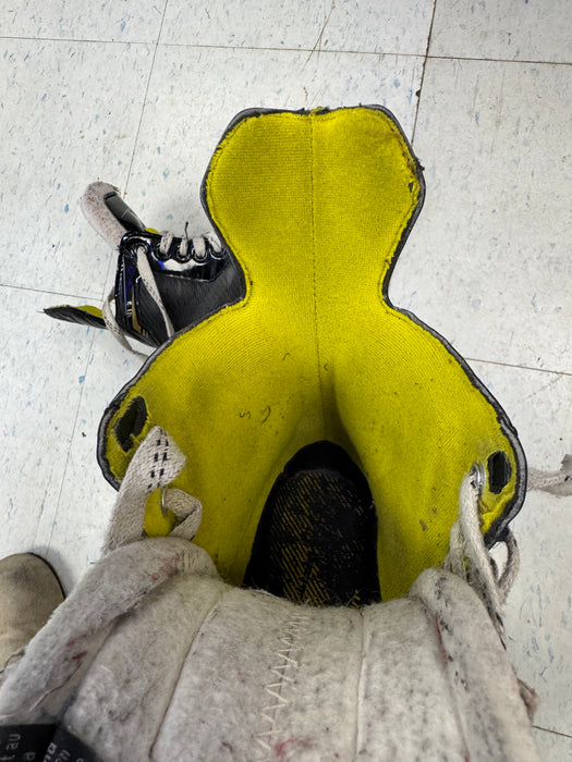 Used Bauer Supreme S27 Skates 3.0D