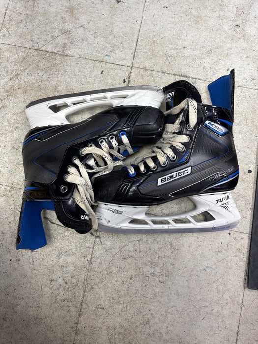 Used Bauer Nexus N2700 Size 7.5D Skates