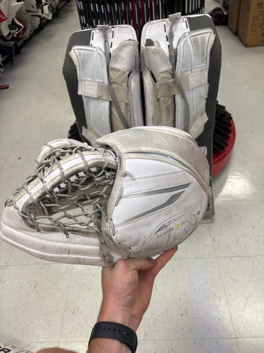 Used Bauer Vapor Hyp2rlite XL (36+) Senior Goal Set