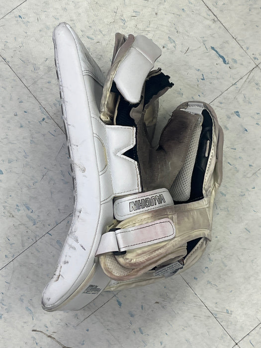Used Vaughn V9 Pro Carbon Senior Blocker