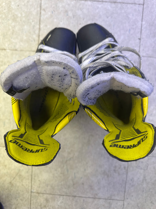 Used Bauer Supreme M4 5.0 Fit 2 Player Skates