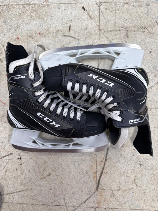 Used CCM Tacks 9040 Skates Size 7.0
