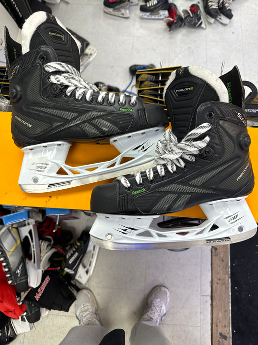 Used Reebok Ribcore SC8726 8.5D Player Skates