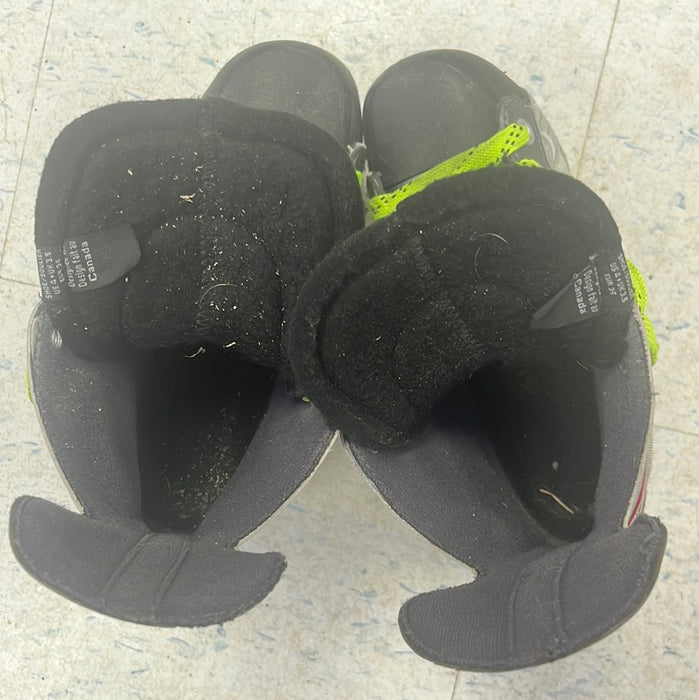 Used Nike Bauer Vapor Edge Size 3 Player Skates