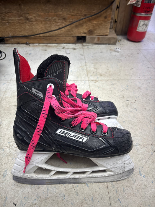 Used Bauer NS Size 3.0 Skates