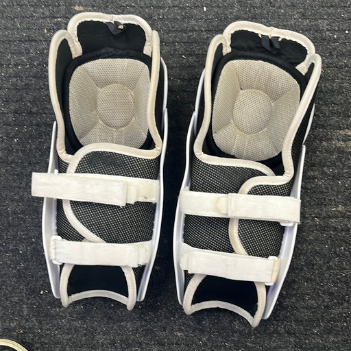 Used Bauer Nexus 400 10” Shin Pads