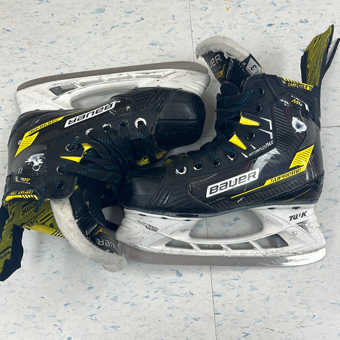 Used Bauer Supreme M4 Size 3 Player Skates
