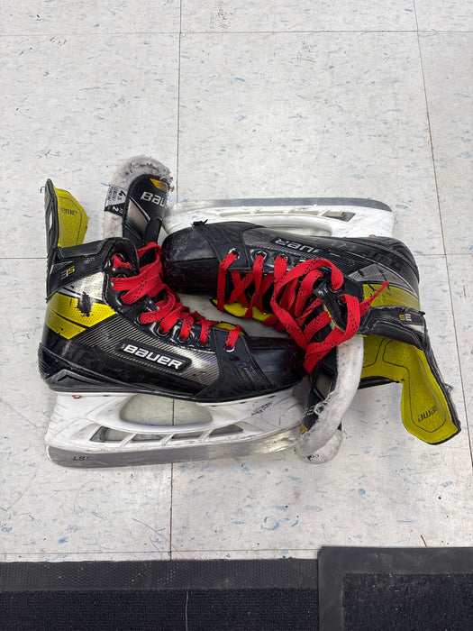 Used Bauer Supreme 3s Size 4.5 Fit 2