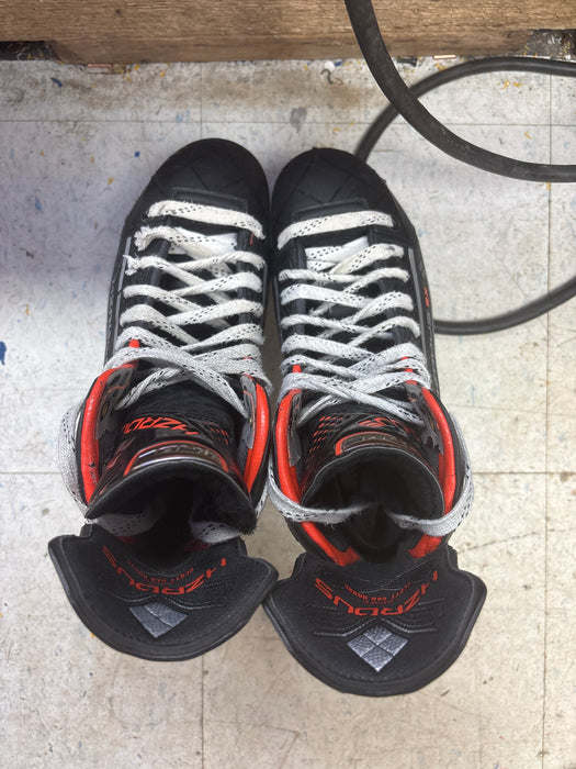 Used True Hzrdus 9x Skate Size 8.0 R