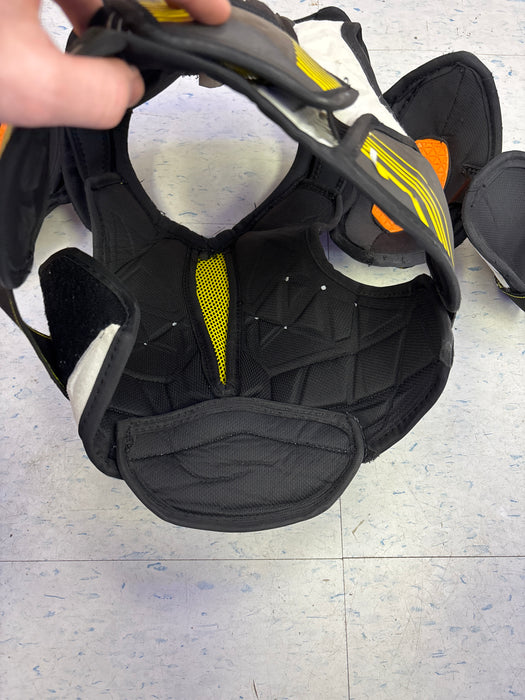 Used CCM Super Tacks Junior Medium Shoulder Pads