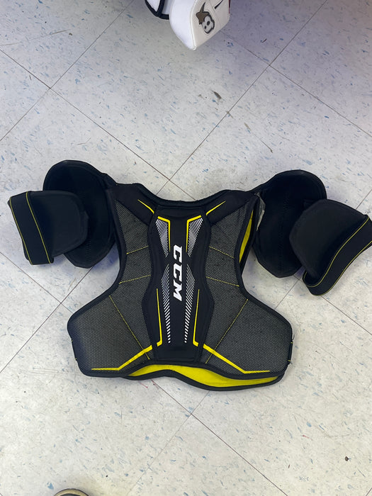 Used CCM Tacks 9040 Junior Medium Shoulder Pads