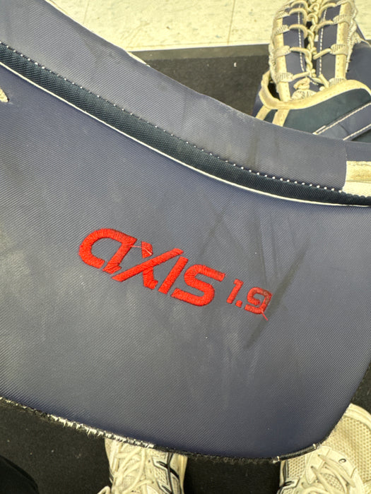 Used CCM Axis 1.9 Intermediate Blocker Catcher Set