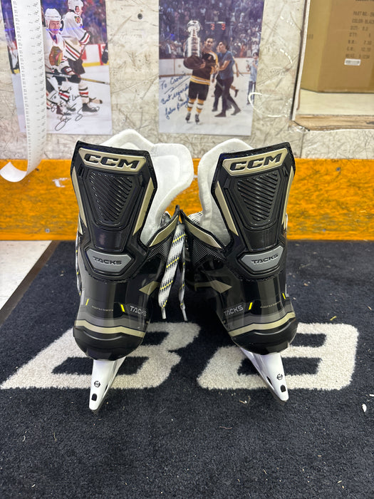 Used CCM Tacks AS-570 Size 10.5R Skates