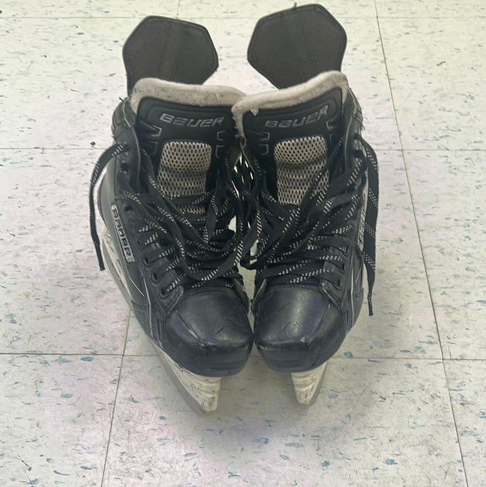 Used Bauer Supreme 180 Size 2 Player Skates