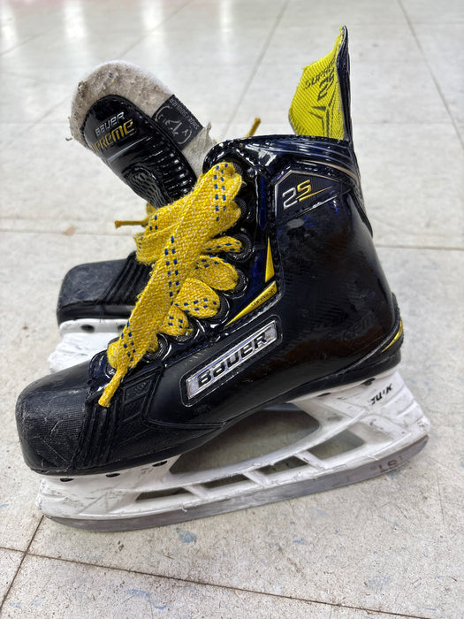 Used Bauer Supreme 2S Y12.0 Skate