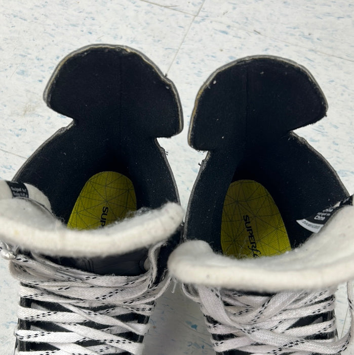 Used Bauer Supreme One.4 Size 7 D Player Skate