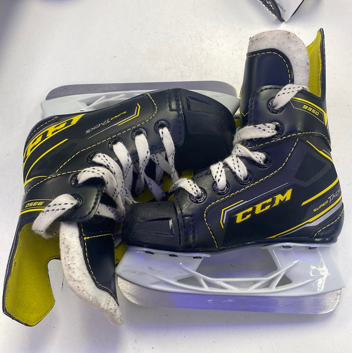 Used CCM Super Tacks 9350 Youth 9 Skates