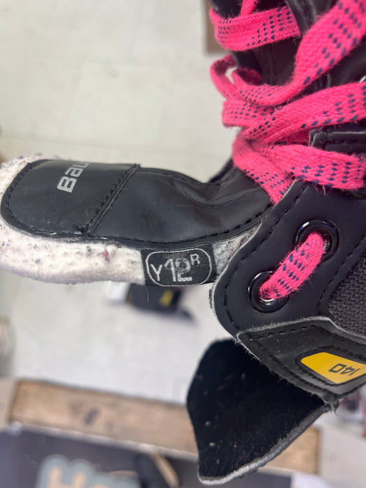 Used Bauer Supreme 140 Size 12 Youth Skates