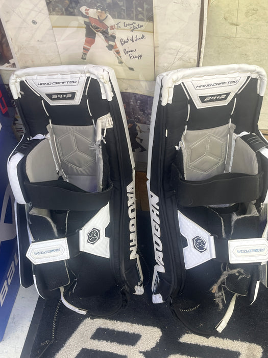 Used Vaughn V9 24+2 Goal Pads