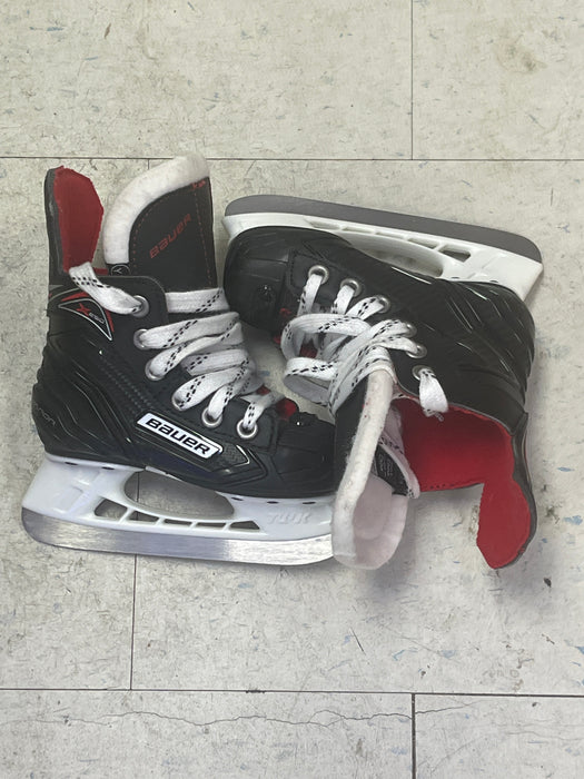 Used Bauer Vapor X250 Size 7 Youth Skates