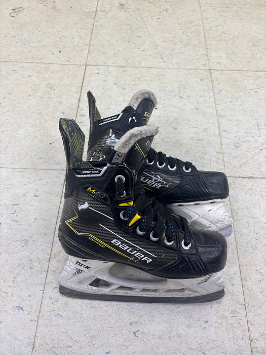 Used Bauer Supreme M40 Junior 2.5 EE